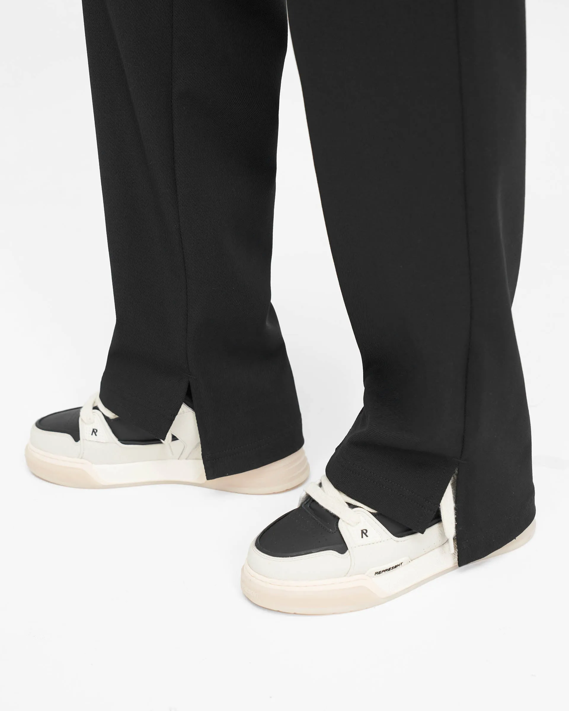 Stepped Hem Pant - Black